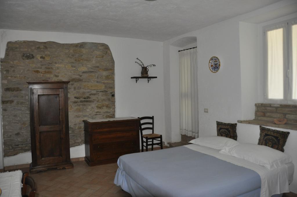 Fattoria Di Rigone Villa Coltavolino Rum bild